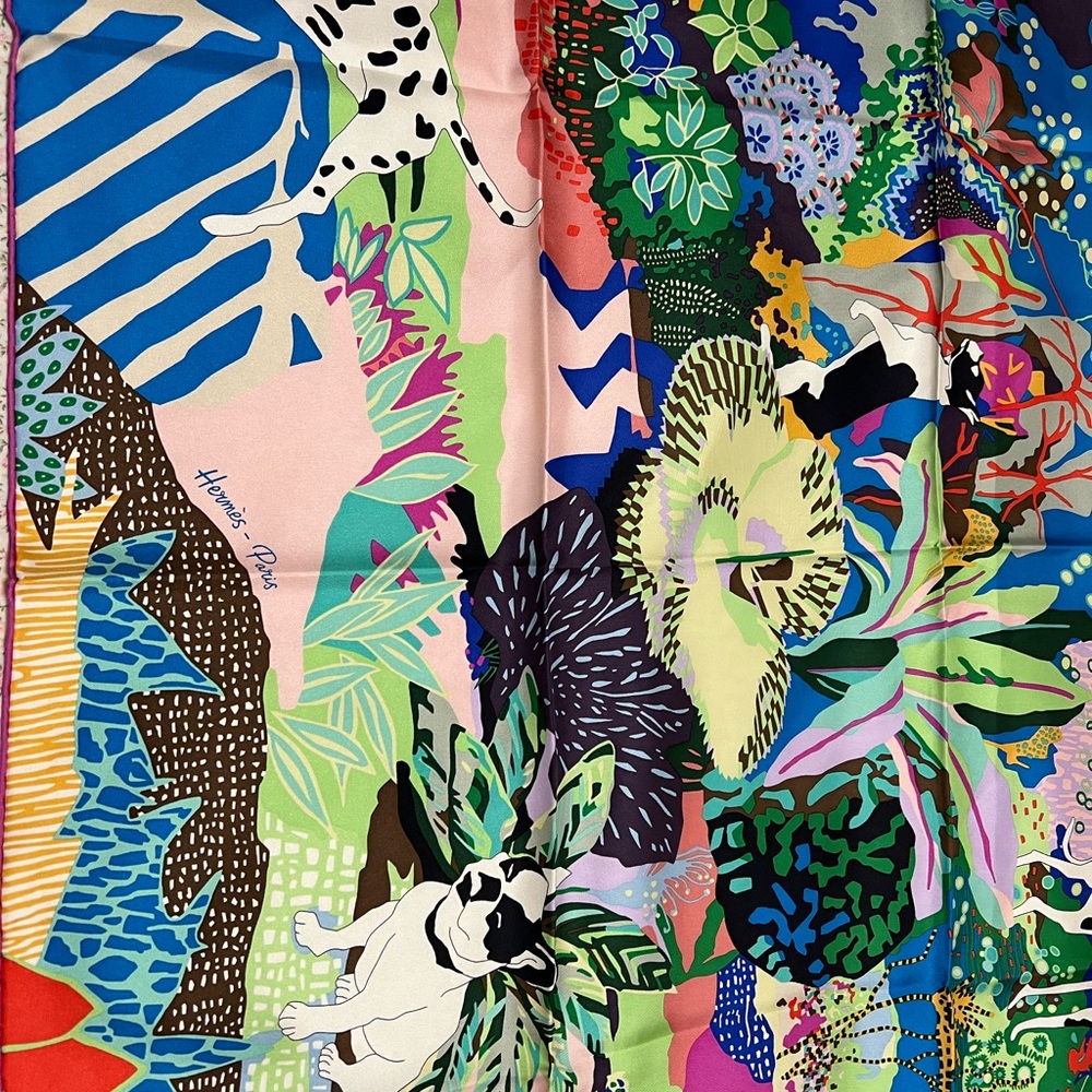 SOLD   Hermes 90x90 cm multiple color - Picture 4 of 5